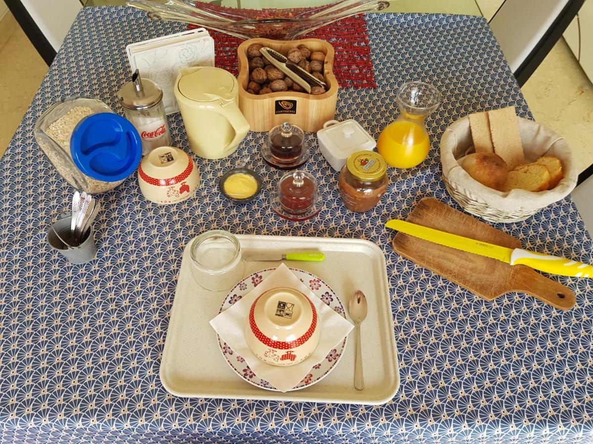 Bed and Breakfast Chez Zabou Amboise Esterno foto